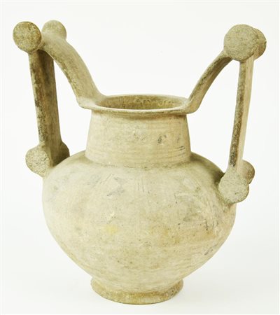 TROZZELLA DATAZIONE: fine V sec. a. C. MATERIA E TECNICA: argilla rosata,...