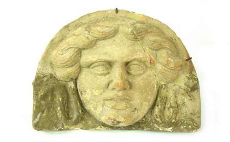 ANTEFISSA TARANTINA DATAZIONE: IV sec. a. C. MATERIA E TECNICA: argilla...