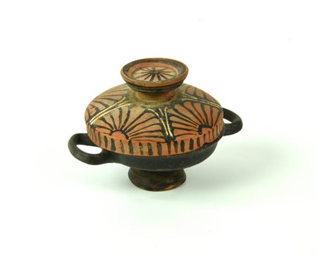 LEKANIS APULA A FIGURE ROSSE DATAZIONE: fine IV sec. a. C. MATERIA E TECNICA:...