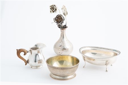 Silver kitchen items, gr. 580 ca. 20th century