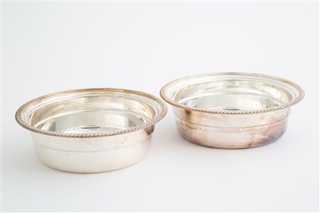 Two Sheffield silver bowls. 20th century