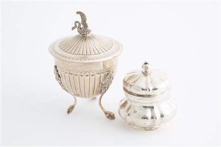 Two silver sugar bowls, gr. 375 ca. Early 20th c.