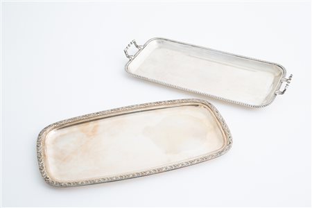 Two small silver trays, gr. 1210 ca.