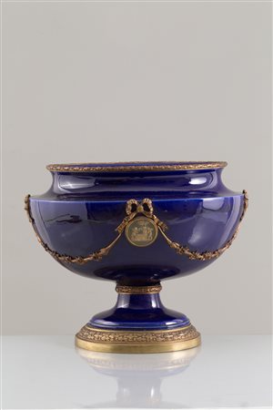 Bronze and blue ceramic cachepot. 20th century