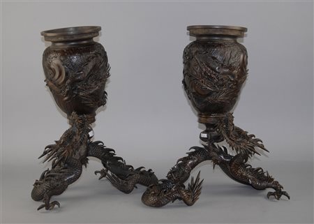 Two bronze vases. Japan. 19th century