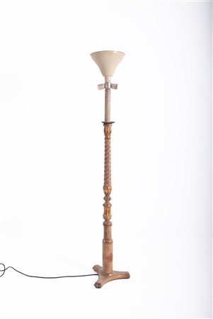 Wooden and golden-plated torch-holder. 19th c