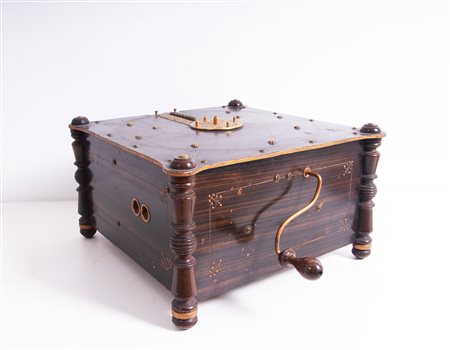 Gramophone with paper disks. 19th century