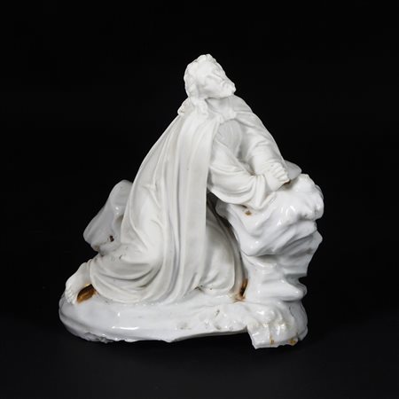 Scultura in biscuit e porcellana con tracce di doratura, raffigurante Cristo...