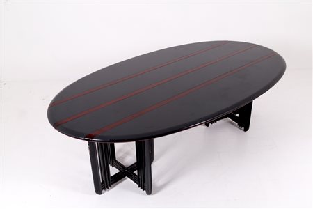 Oval table in painted wood. Italy. 1970s