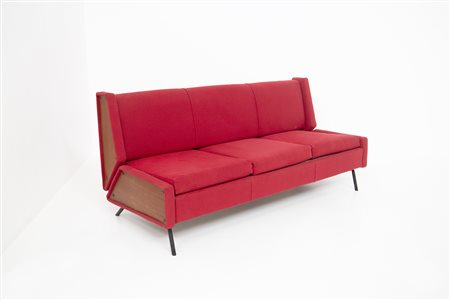 MARCO ZANUSO (Attr). Sofa in wood and fabric. 50s