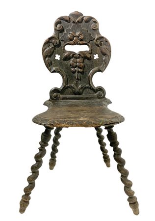 Sedia/sgabello ligneo intagliato, XIX secolo.