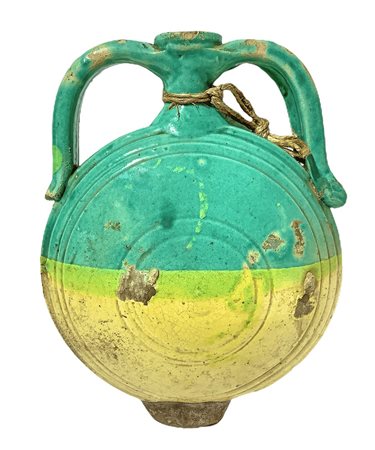 Boraccia biansata in maiolica, Calabria.