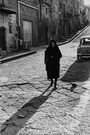Mario De Biasi (1923-2013)  - Villalba, years 1950