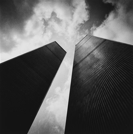 Michael Kenna (1953)  - Twin Towers, study 2, New York, USA, 2000