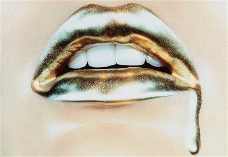 Miles Aldridge (1964)  - Bold Gold #2, dal portfolio Carousel, 2006