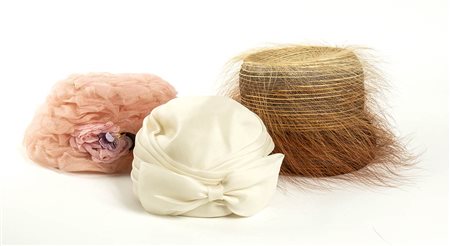 LOTTO DI 3 CAPPELLI
Anni ‘60