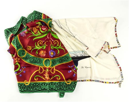 LOTTO DI 2 FOULARD IN SETA
Anni ‘80 / Anni ‘90
