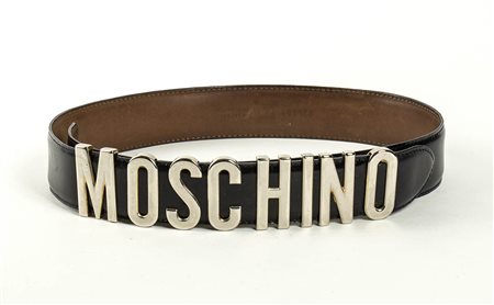 MOSCHINO BY REDWALL
CINTURA IN PELLE
Fine anni ‘80