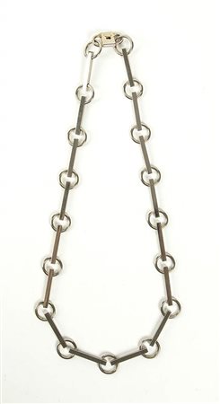 BIJOUX CASCIO
COLLANA IN METALLO ARGENTATO
Inizio anni ‘70