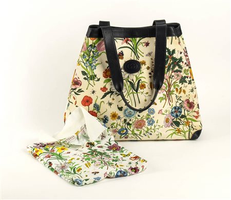 GUCCI
LOTTO DI 2 ARTICOLI
Anni ‘80