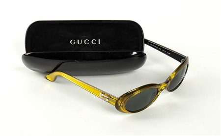 GUCCI
OCCHIALI DA SOLE
Anni ‘90