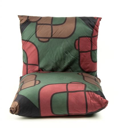 GUCCI
2 CUSCINI IN SETA
2010 ca