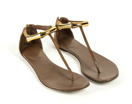 GUCCI
SANDALO AD INFRADITO
2010 ca