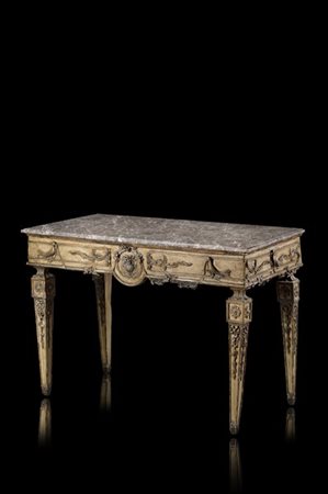 Consolle in legno laccato, intagliato e dorato, fascia a volatili che sorreggon