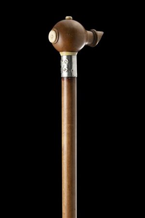 Bastone in malacca con pomolo con fischietto con ghiera in avorio e argento. Fi