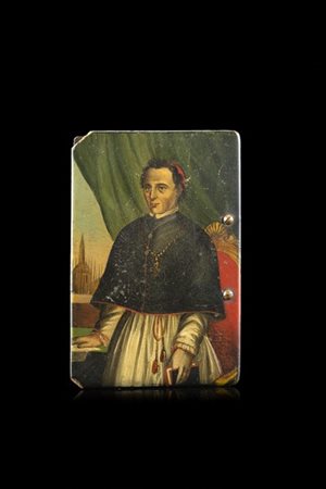 Scatola di forma rettangolare in papier maché decorata sul coperchio da ritratt