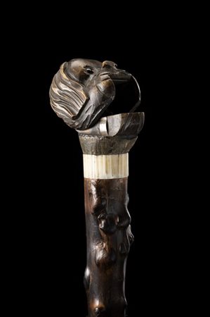 Bastone da fumatore in radice con pomolo a forma di testa di cane apribile e ce