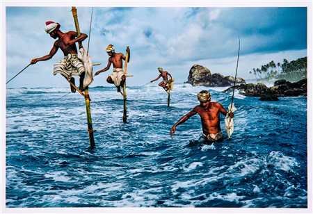 STEVE MCCURRY (1950) - Fishermen. Weligama. South coast, Sri Lanka, 1995, 2020
