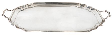 Vassoio rettangolare in argento con manici, Londra 1923, argentieri Pearce &...