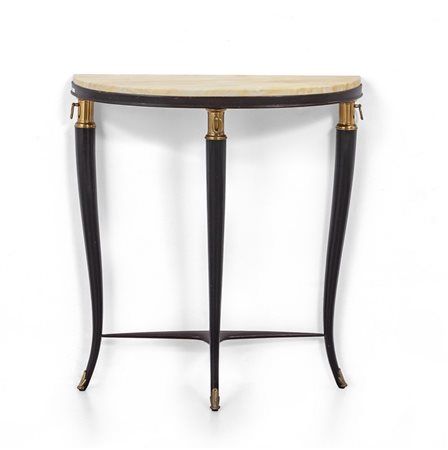 UNA CONSOLE, anni '50. <br>Legno di mogano tinto 