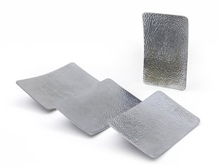  QUATTRO MANIGLIE, anni "60. <br>Ottone 