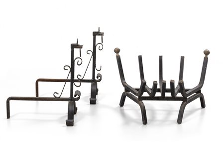 UNA COPPIA DI ALARI e UN FOCOLARE, anni "60. 