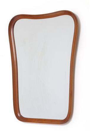  UNO SPECCHIO DA PARETE, anni "60. <br>Legno di 