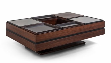 TREDICI & C. (Editore)<br>Un tavolino a 