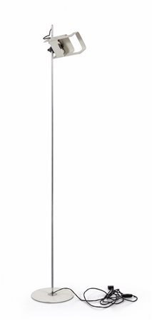 JOE COLOMBO <br>Una lampada da terra "Spider" per 