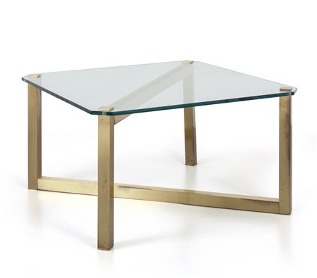 ROMEO REGA <br>Un tavolino, anni "70. <br>Ottone, 