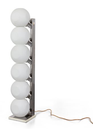 LUCI (Editore)<br>Una lampada da terra mod. "P 