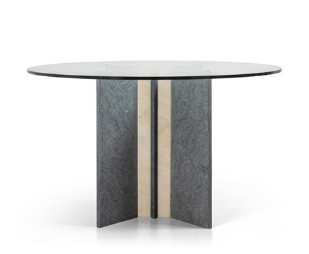 UN TAVOLO, anni "70. <br>Basamento in marmo e 