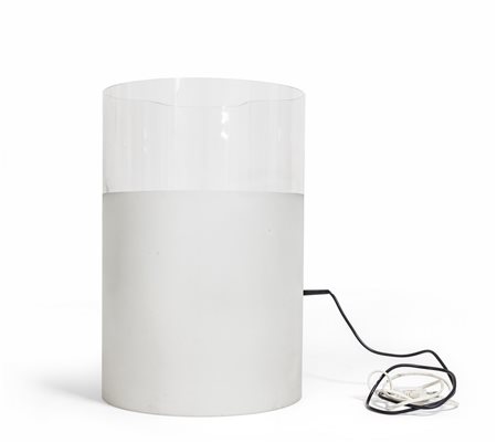 GUIDO ROSATI <br>Una lampada da tavolo "Fatua" 