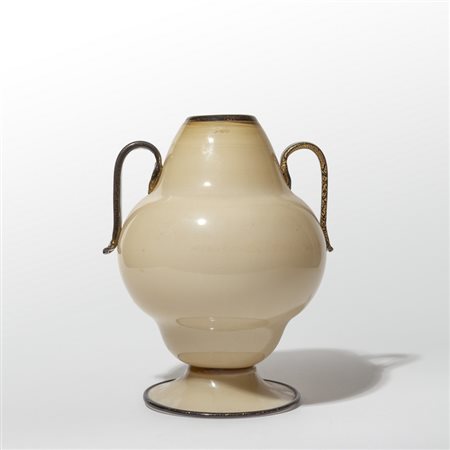 BAROVIER SEGUSO FERRO<br>Un vaso biansato in 