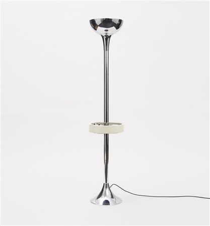 Lampada da terra con radio