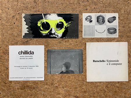 INVITI E PIEGHEVOLI - Lotto unico di 5 tra inviti e pieghevoli illustrati