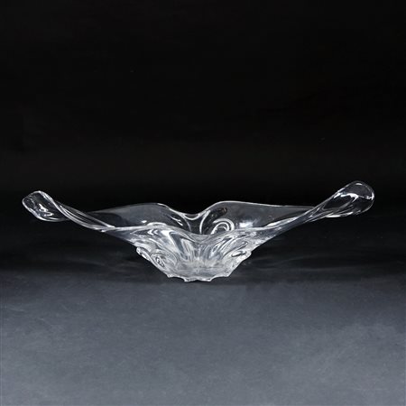 Centrotavola in cristallo con due lunghe prese a torchon. Cristallerie...