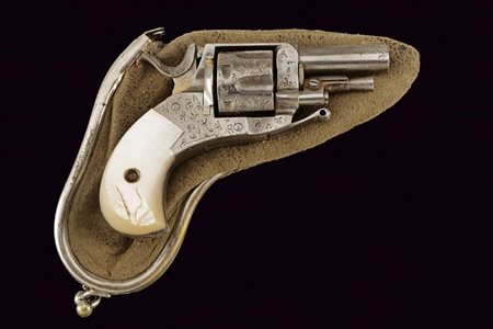 Bellissimo piccolo revolver a percussione anulare da tasca