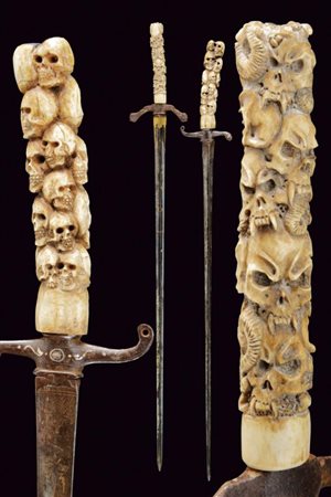 Lotto di due spadini massonici