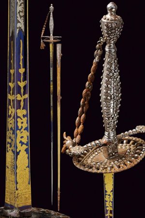 Bello spadino con fodero